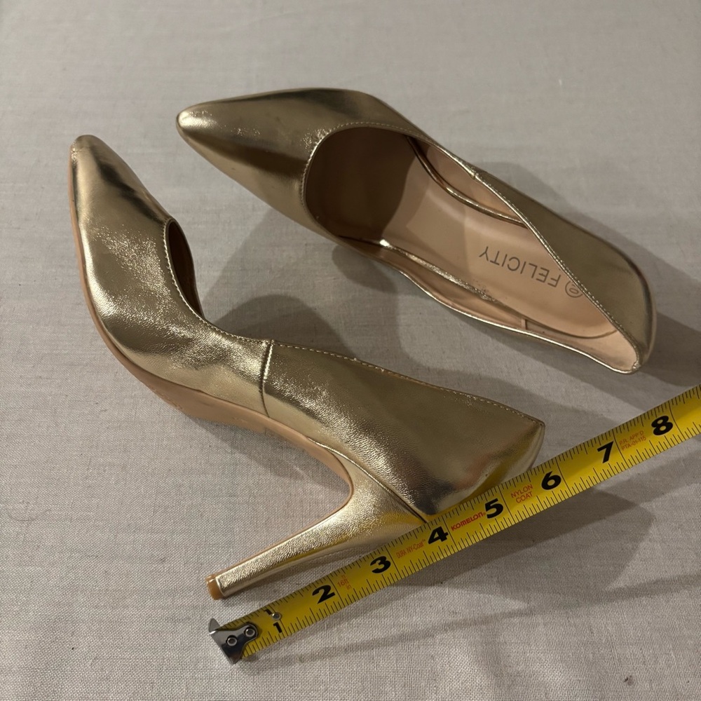 Felicity Metallic Gold Heels Women’s Size 9 Pointed Toe Pumps - Picture 8 of 8